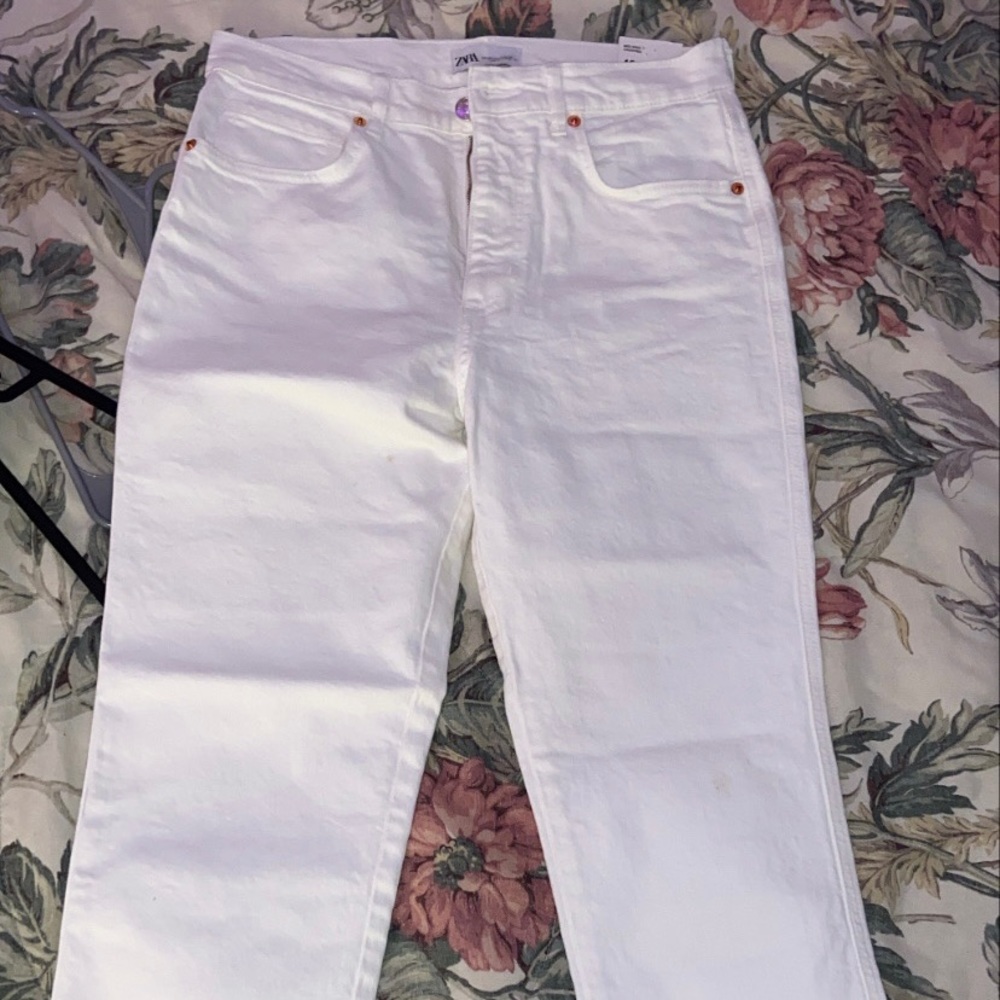 NEW!! ZARA white cropped split hem jeans size 8